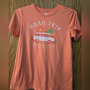 Cute, short sleeve peach graphic t shirt. Worn once. Size small.